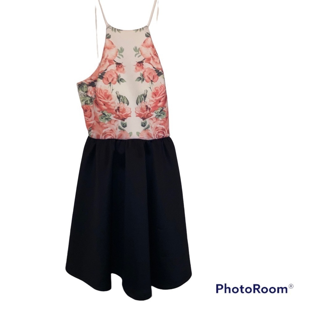 Papaya semi formal homecoming floral print dress.